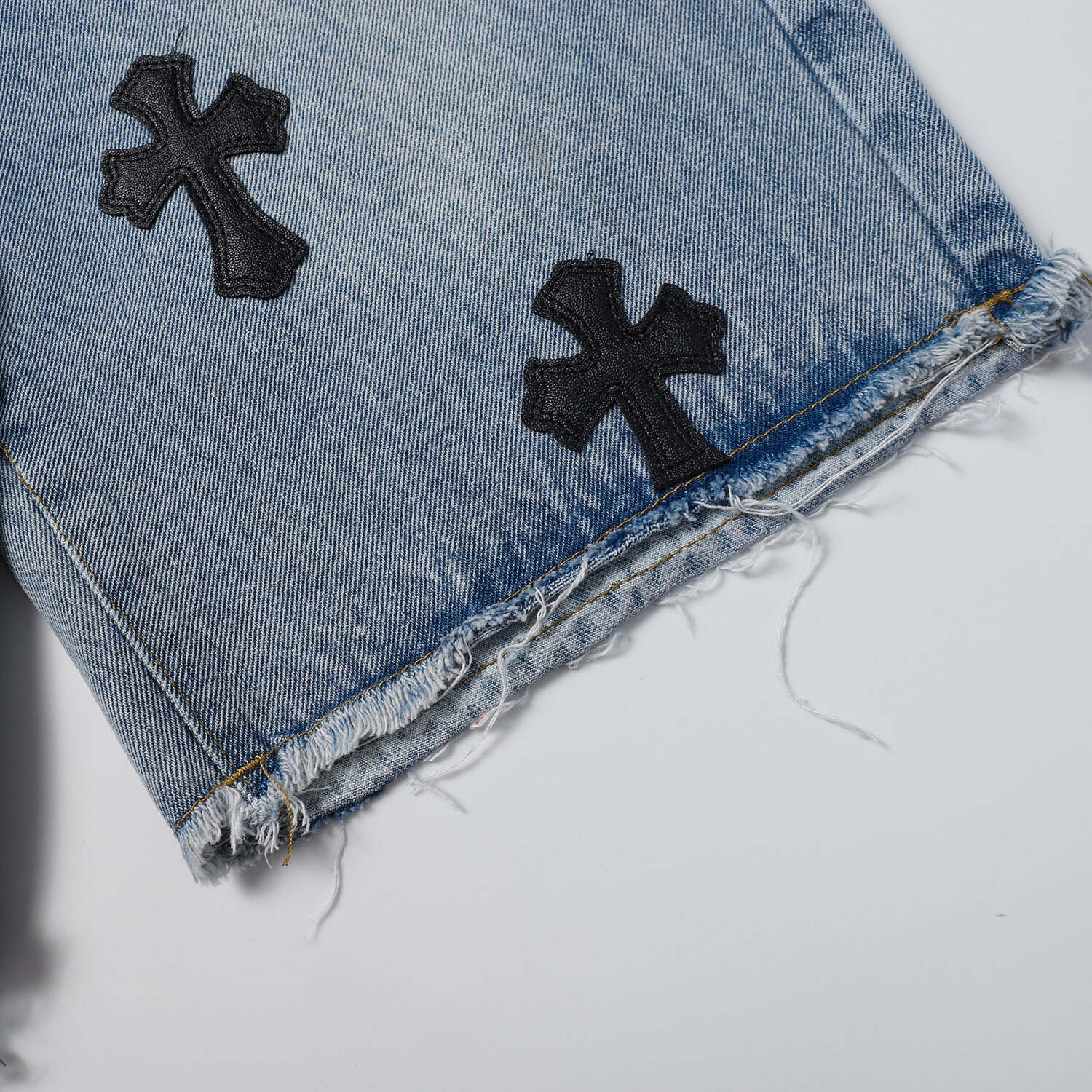 NEW Shorts 9919