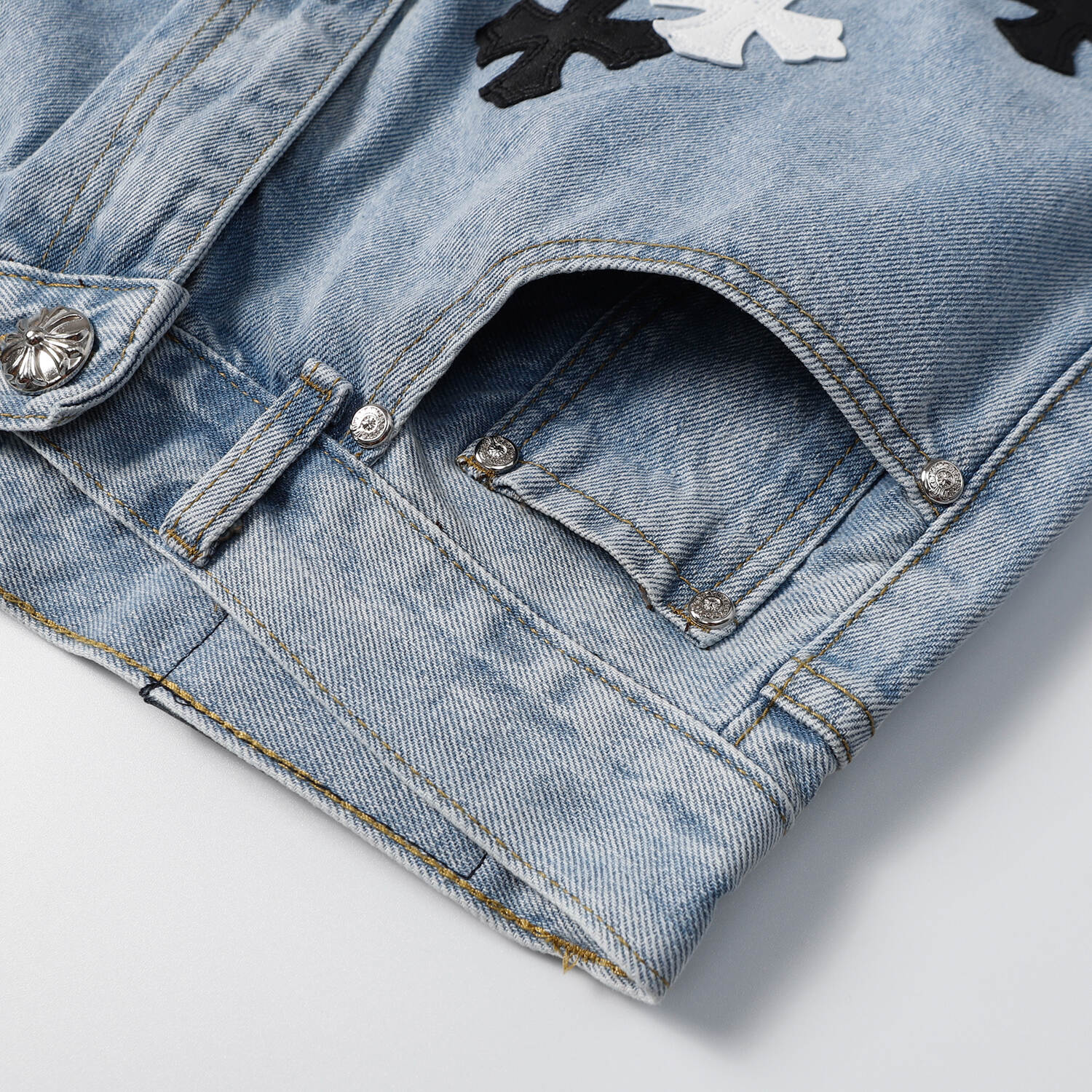 NEW Shorts 9926