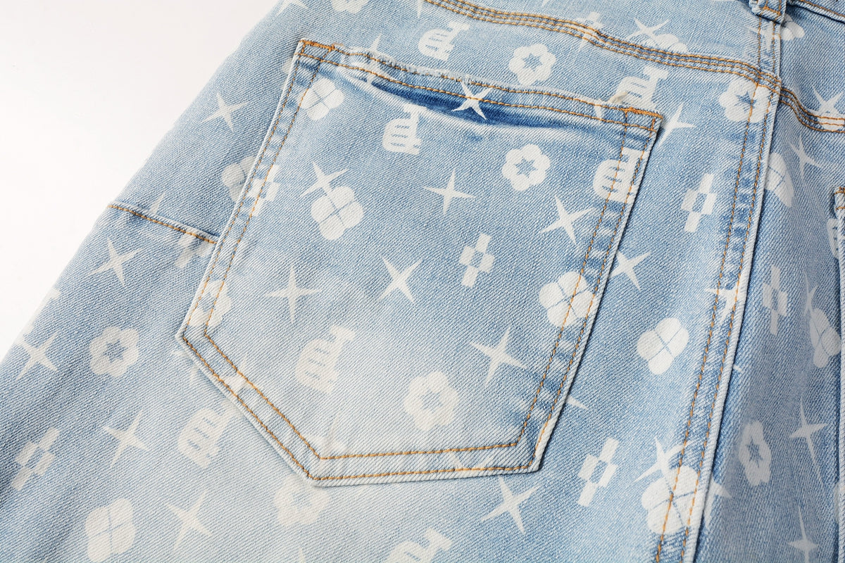 Men Streetwear Denim Shorts Light Blue Wash with White Geometric Print and Raw Hem 5089