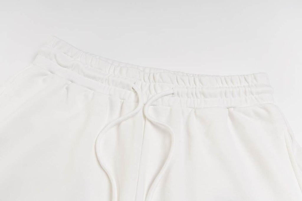 NEW Shorts 9057
